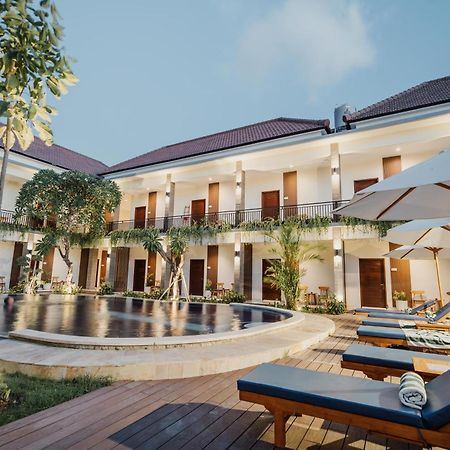 You Suite Seminyak Legian Exterior foto