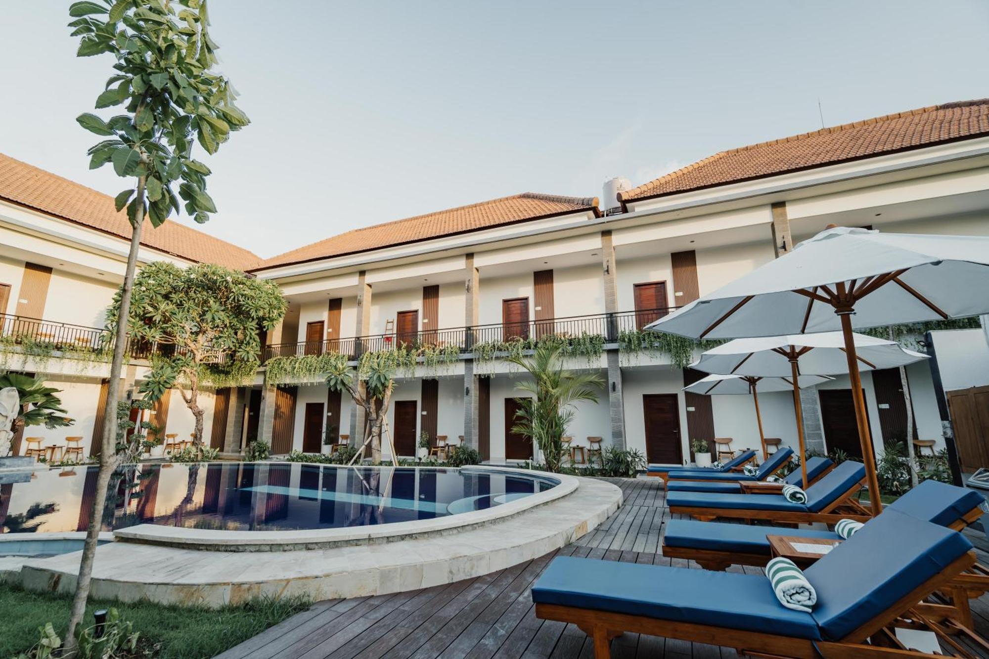 You Suite Seminyak Legian Exterior foto
